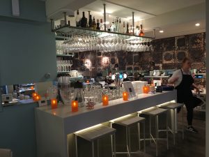 De Visbar Domburg - Trendy Bar in restaurant- VisitDomburg